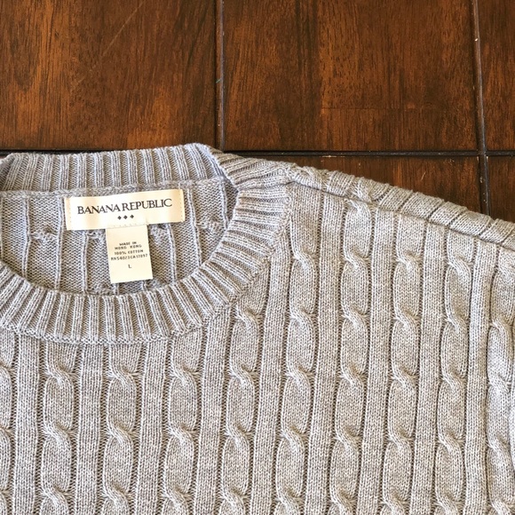 Banana Republic Sweaters - Banana Republic Cable Knit Sweater